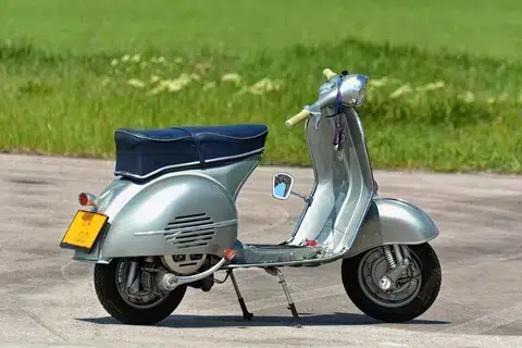 How to buy an Italian Company whi legal assistance and advice