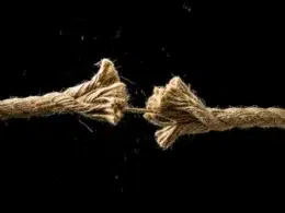 splitting companies in italy, restructuring lawyers italy, restructuring law firm Italy