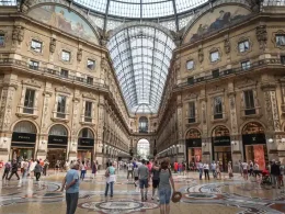 Open a company in Milan, Rome or Bari